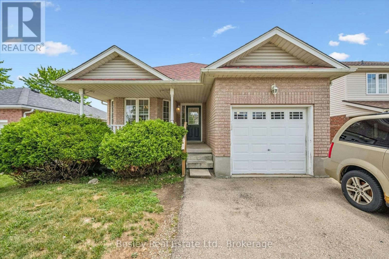 4 Hayward Crescent, Guelph, ON, N1G 5A5
