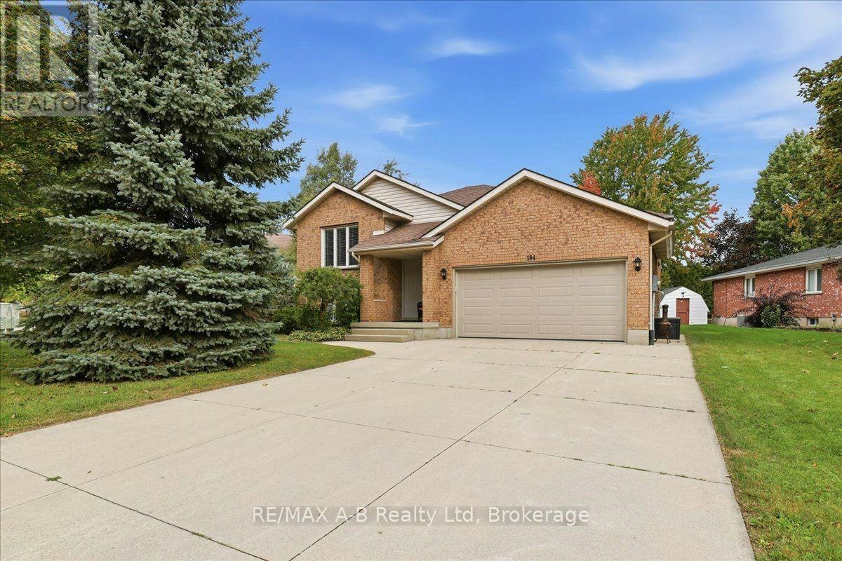 194 Norwood Court, Stratford, ON, N5A 7S7