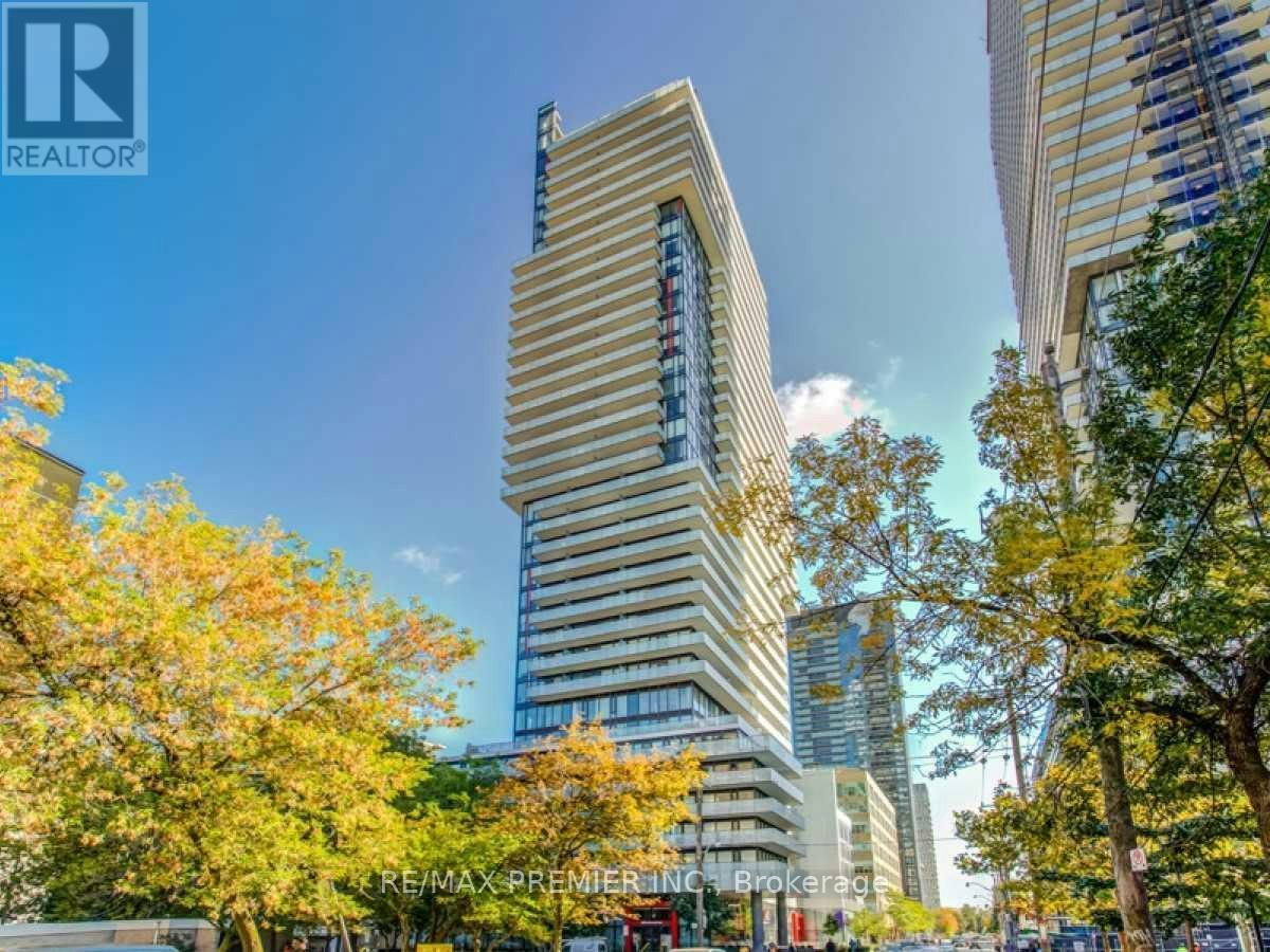 3002-185 Roehampton Avenue, Toronto, ON, M4P 0C6