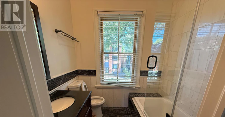 306 Seaton Street, Toronto, ON, M5A 2T7 - 17