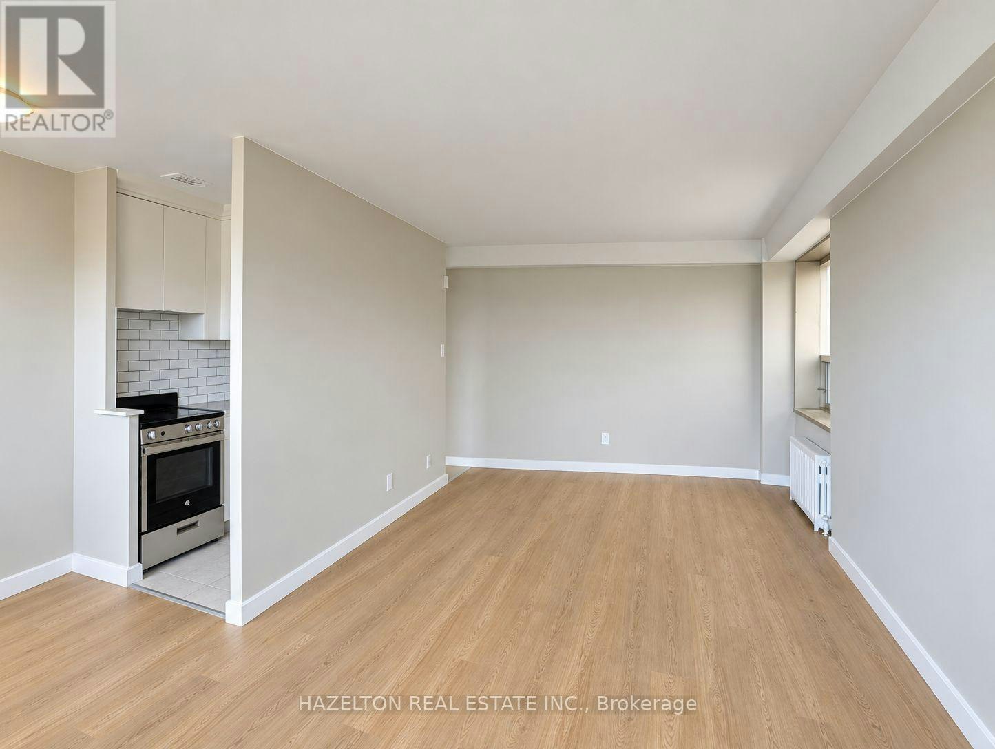 901-206 St George Street, Toronto, ON, M5R 2N6 - 2