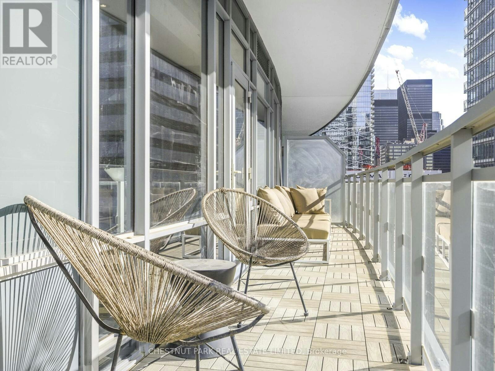 1811-21 Widmer Street, Toronto, ON, M5V 0B8 - 22