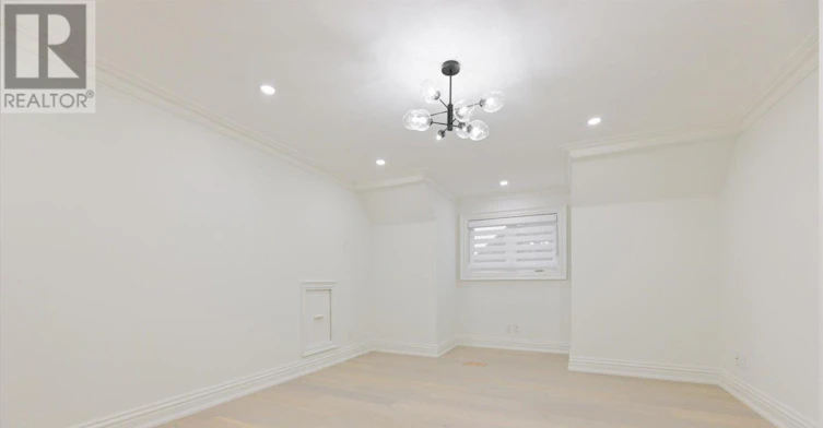 27 True Davidson Drive, Toronto, ON, M4W 3X3 - 38