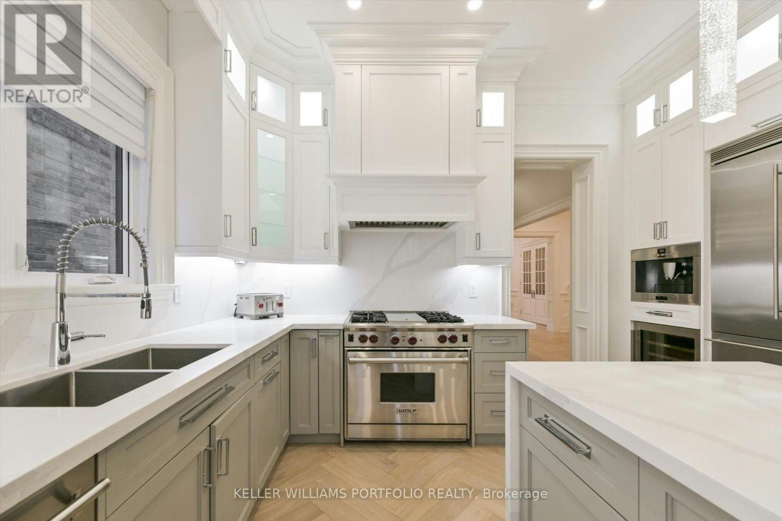 27 True Davidson Drive, Toronto, ON, M4W 3X3 - 13