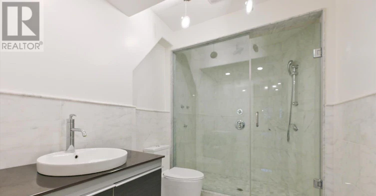 27 True Davidson Drive, Toronto, ON, M4W 3X3 - 48