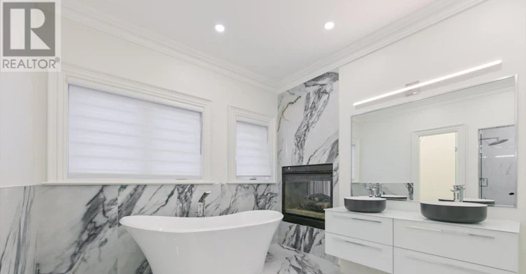 27 True Davidson Drive, Toronto, ON, M4W 3X3 - 28