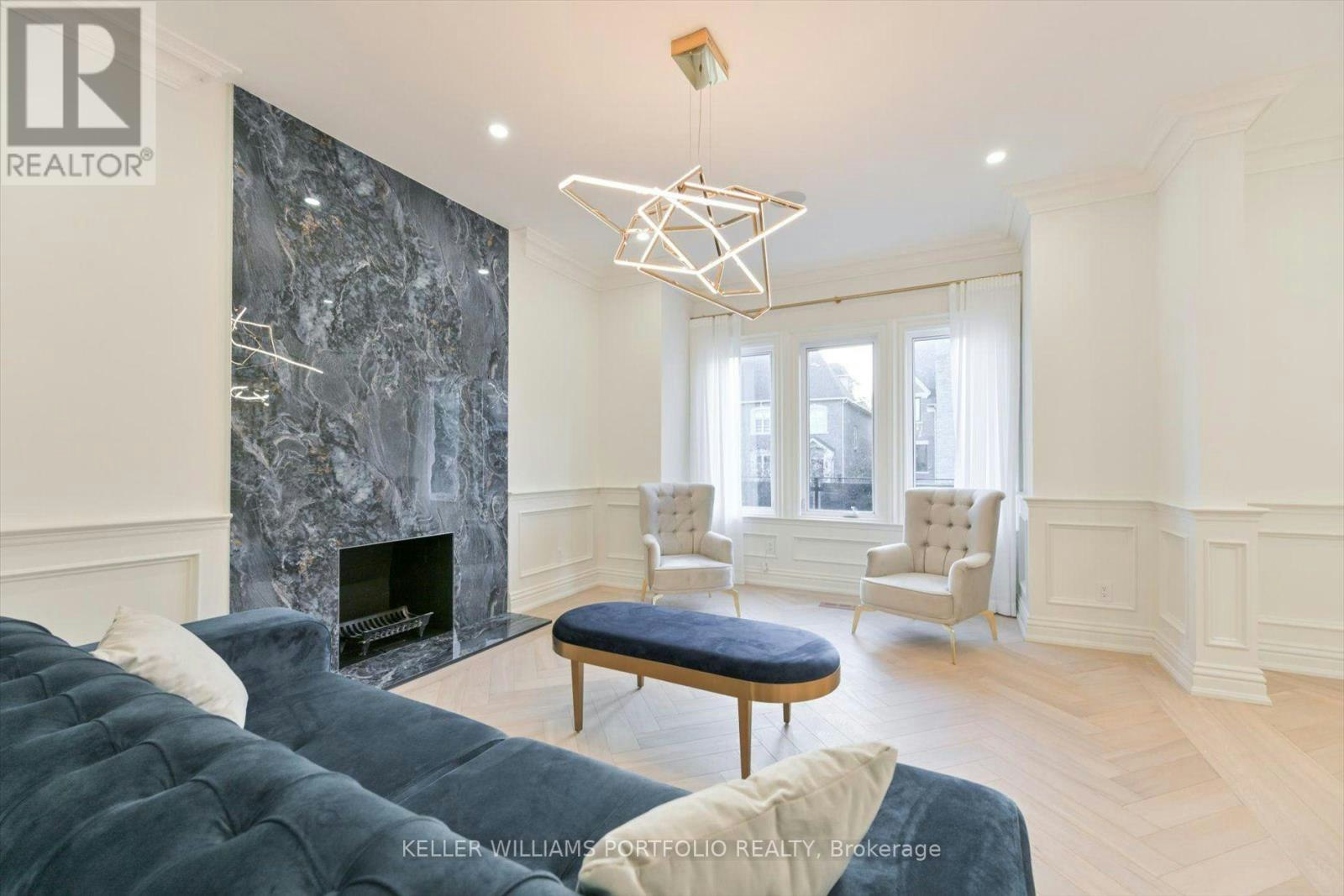 27 True Davidson Drive, Toronto, ON, M4W 3X3 - 7