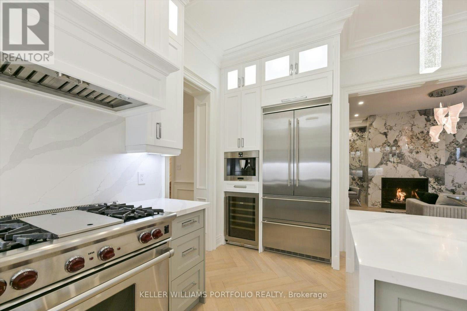 27 True Davidson Drive, Toronto, ON, M4W 3X3 - 14