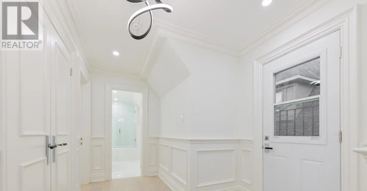 27 True Davidson Drive, Toronto, ON, M4W 3X3 - 37