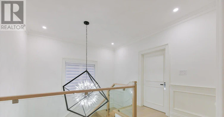 27 True Davidson Drive, Toronto, ON, M4W 3X3 - 24