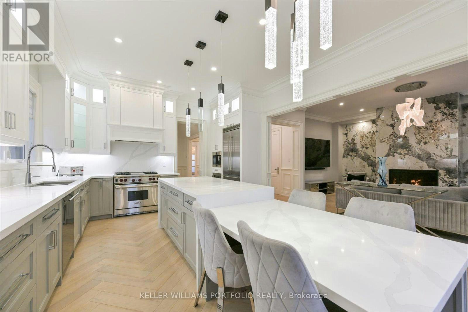 27 True Davidson Drive, Toronto, ON, M4W 3X3 - 12