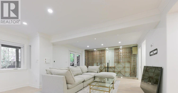 27 True Davidson Drive, Toronto, ON, M4W 3X3 - 44
