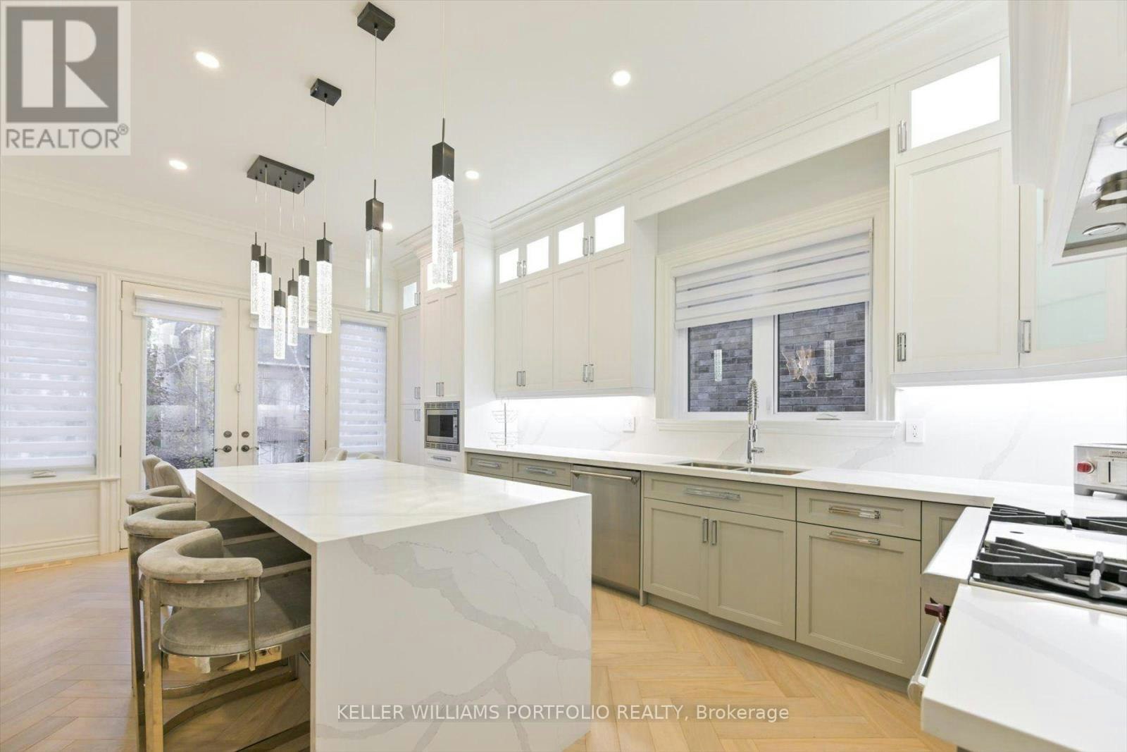 27 True Davidson Drive, Toronto, ON, M4W 3X3 - 15