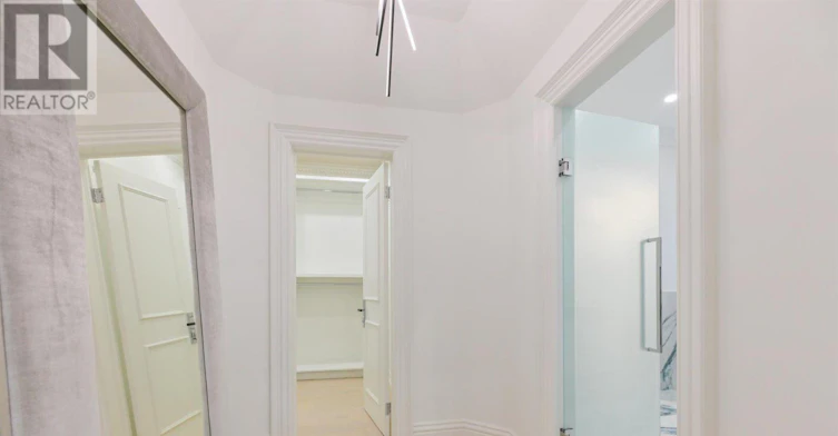 27 True Davidson Drive, Toronto, ON, M4W 3X3 - 27
