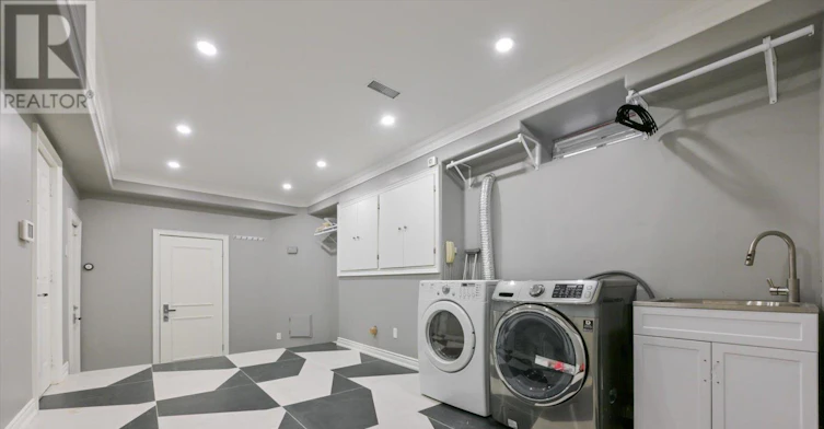 27 True Davidson Drive, Toronto, ON, M4W 3X3 - 49