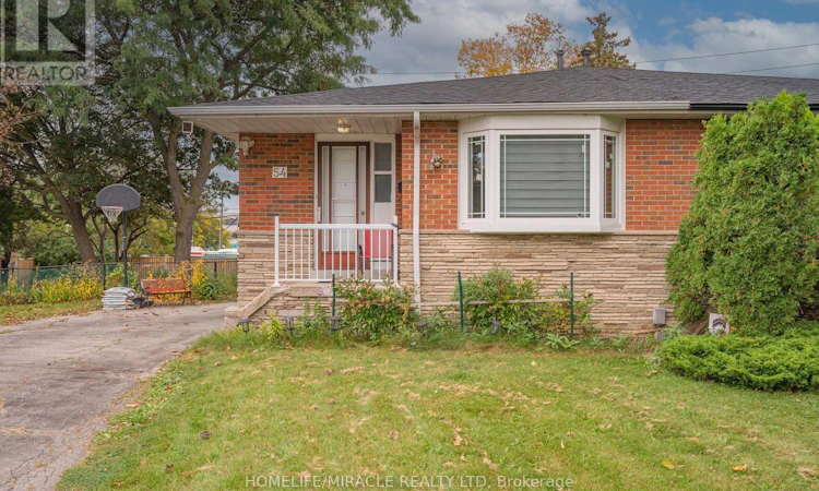 54 Sunderland Crescent