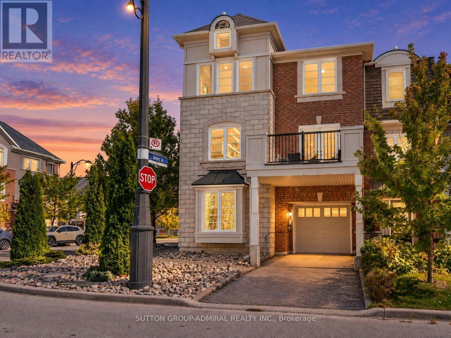 43 Deans Drive, Toronto, ON, M1L 0B9