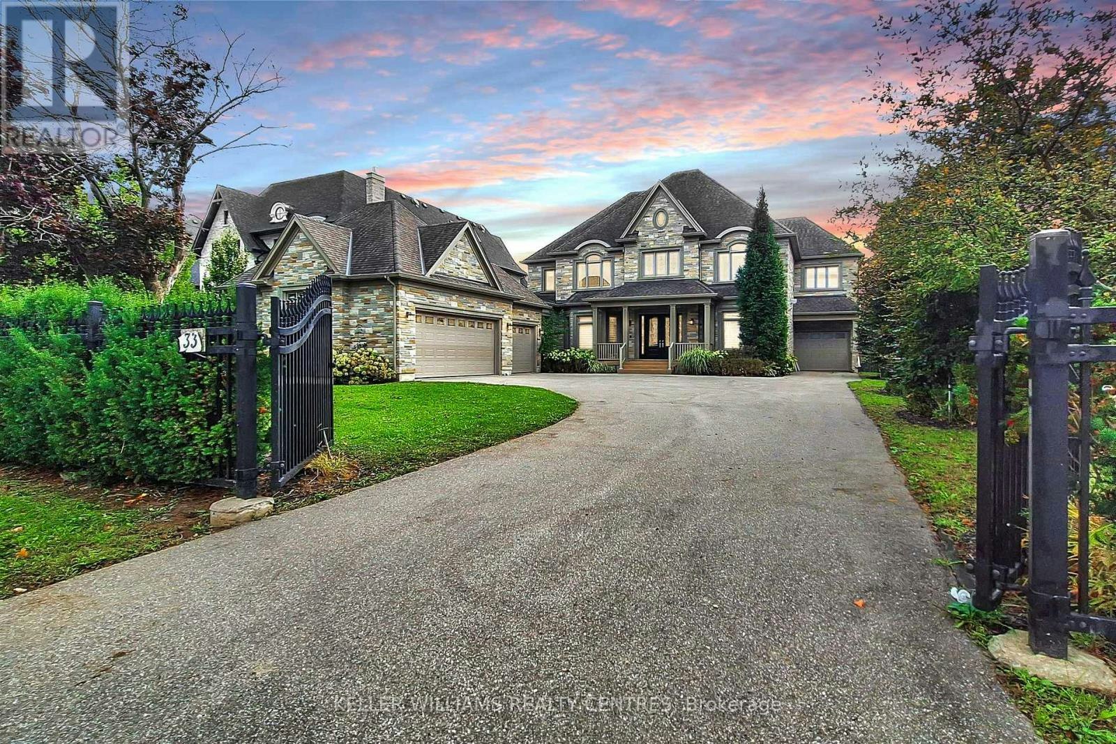 33 Maple Grove Avenue, Richmond Hill, ON, L4E 2V1