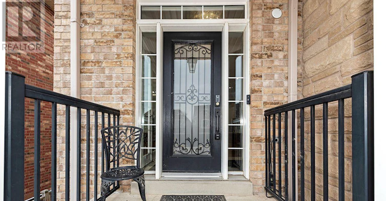 4 George Mckenzie Court, Toronto, ON, M9M 0E1 - 4