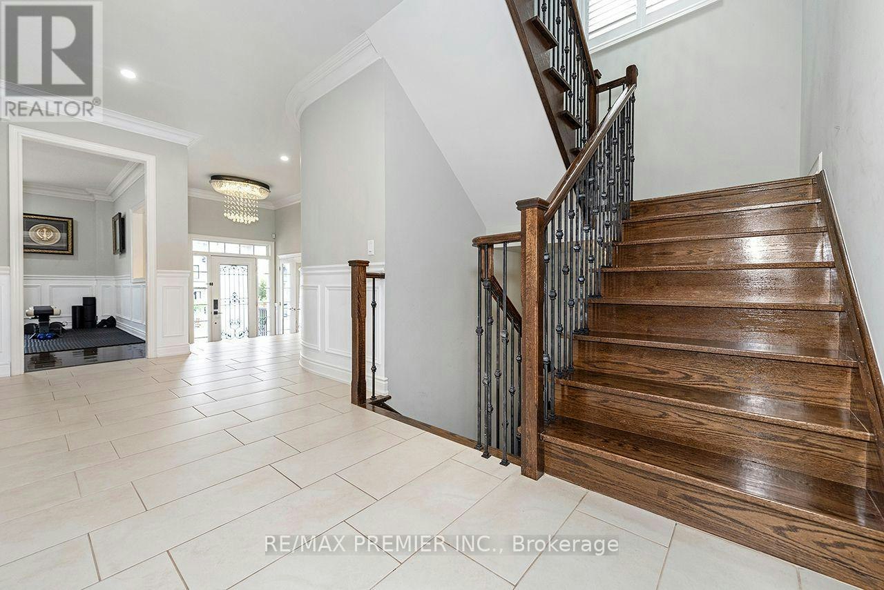 4 George Mckenzie Court, Toronto, ON, M9M 0E1 - 27