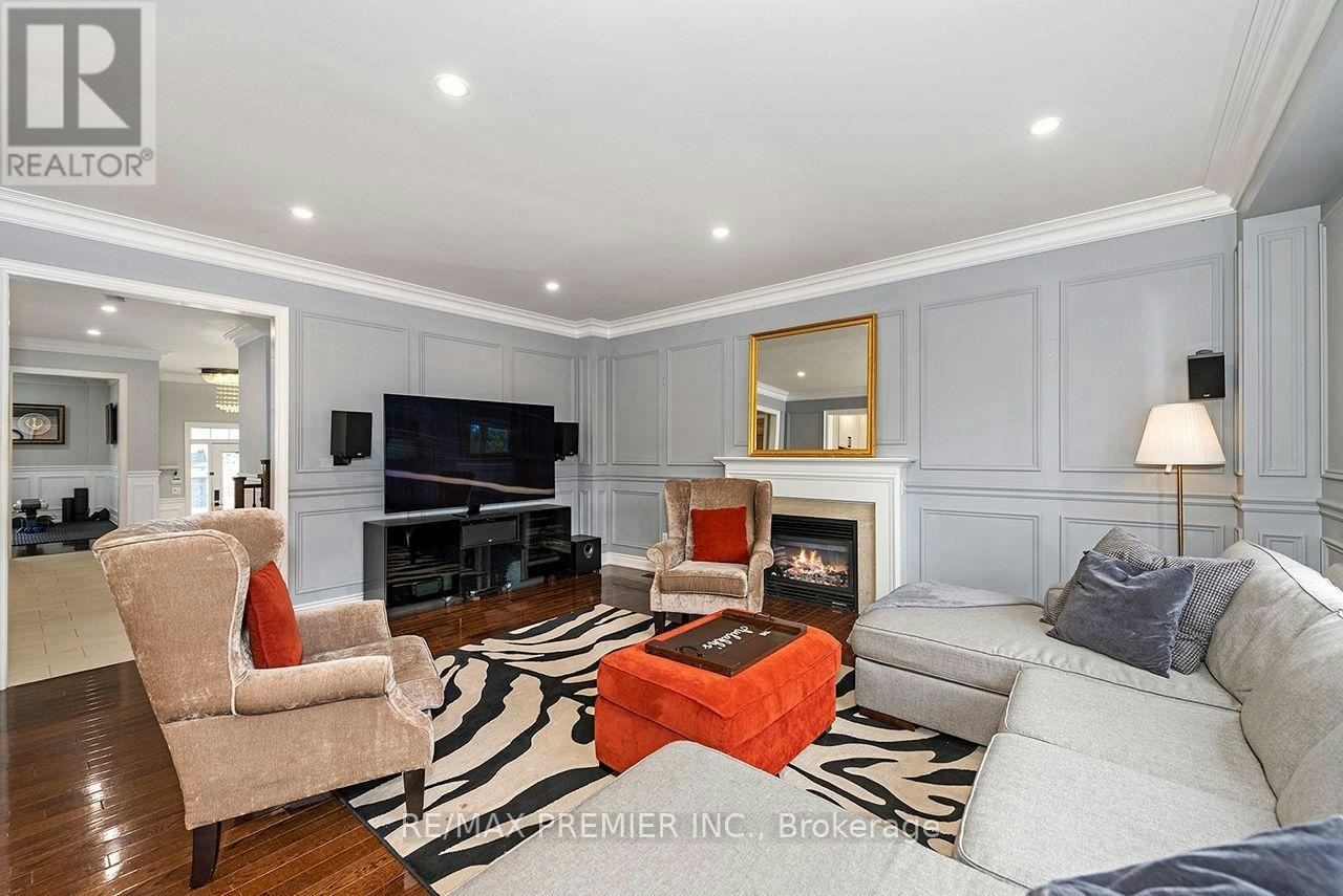 4 George Mckenzie Court, Toronto, ON, M9M 0E1 - 21