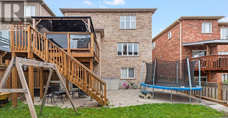 4 George Mckenzie Court, Toronto, ON, M9M 0E1 - 45