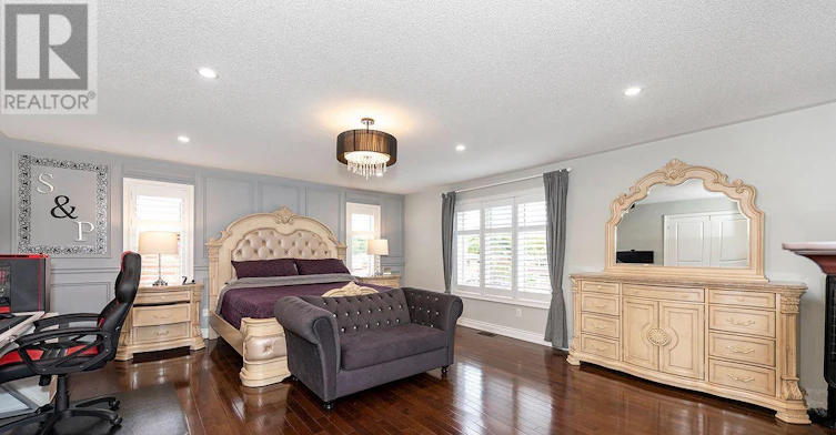 4 George Mckenzie Court, Toronto, ON, M9M 0E1 - 29
