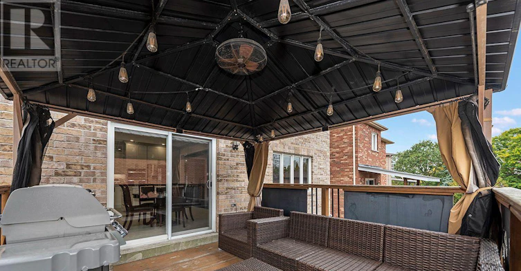 4 George Mckenzie Court, Toronto, ON, M9M 0E1 - 46