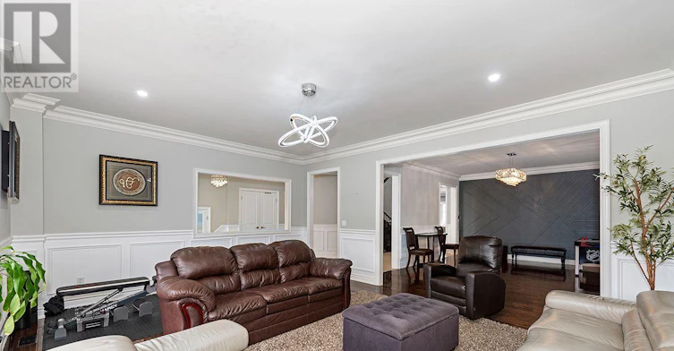 4 George Mckenzie Court, Toronto, ON, M9M 0E1 - 11
