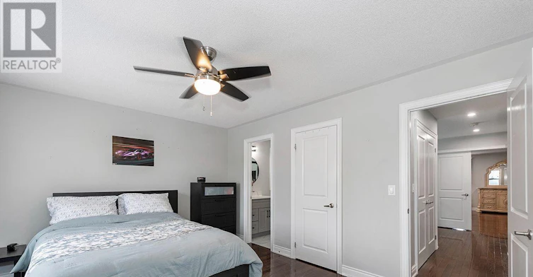 4 George Mckenzie Court, Toronto, ON, M9M 0E1 - 40