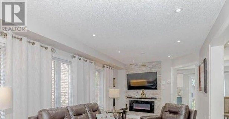 58 Summerdale Crescent, Brampton, ON, L6X 4V9 - 5
