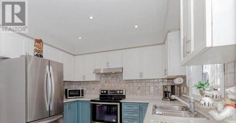 58 Summerdale Crescent, Brampton, ON, L6X 4V9 - 4