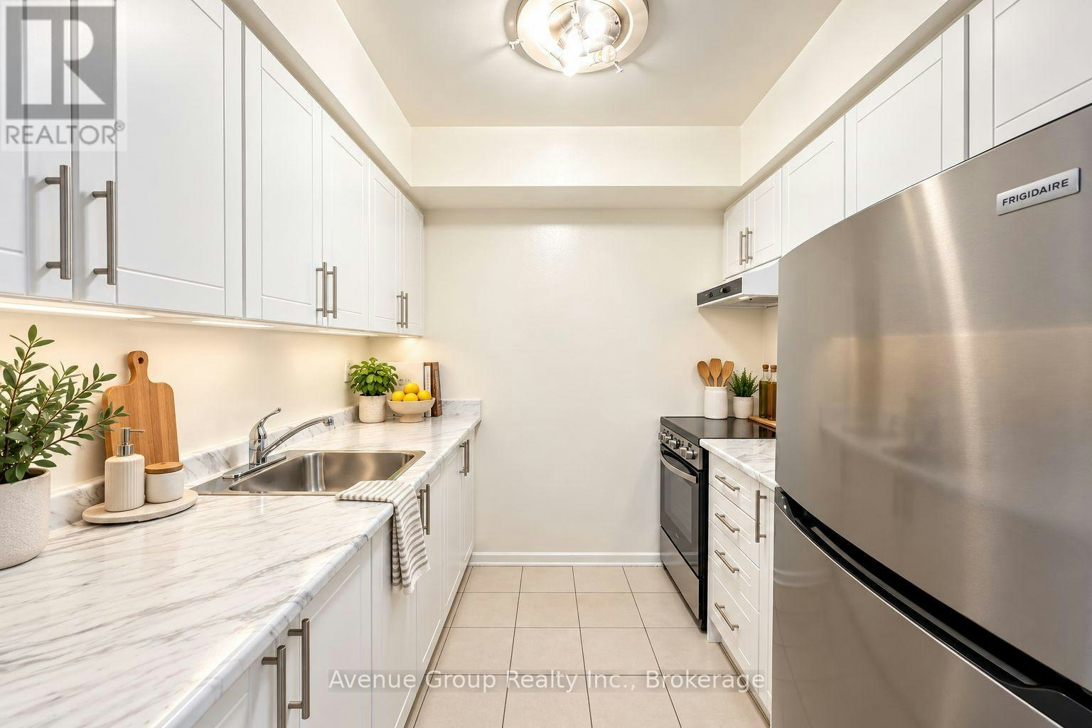 708-171 Main Street N, Brampton, ON, L6X 0H4 - 4