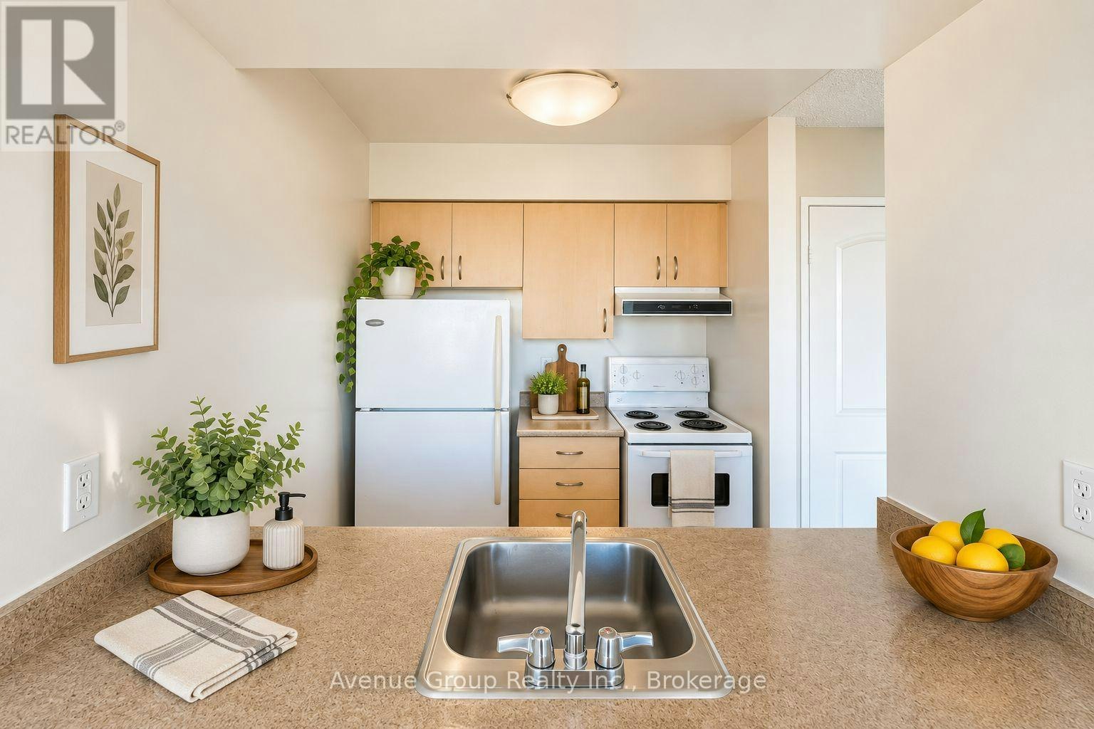 712-171 Main Street N, Brampton, ON, L6X 0H4 - 2