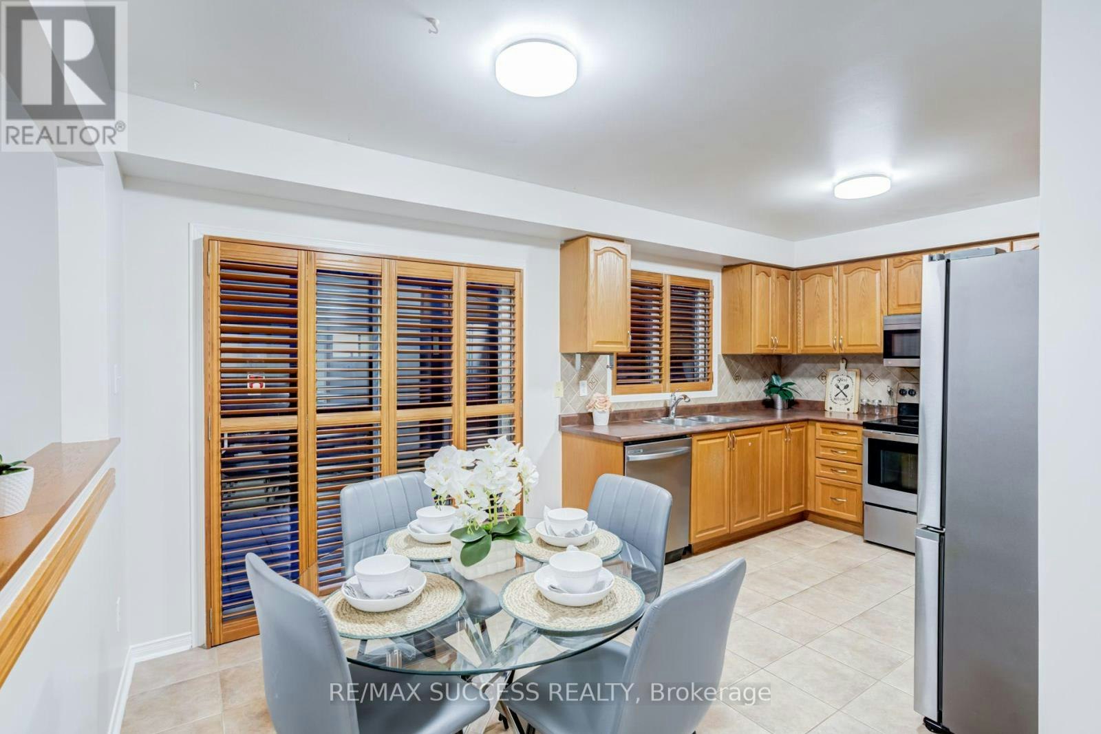 54 Ferncroft Place, Brampton, ON, L7A 3C8 - 12