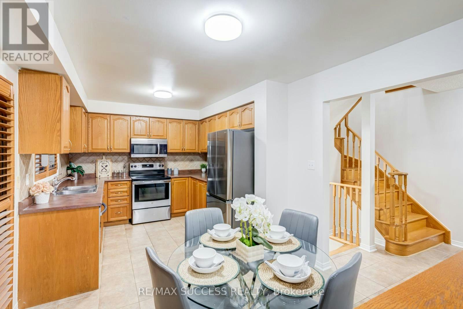 54 Ferncroft Place, Brampton, ON, L7A 3C8 - 16