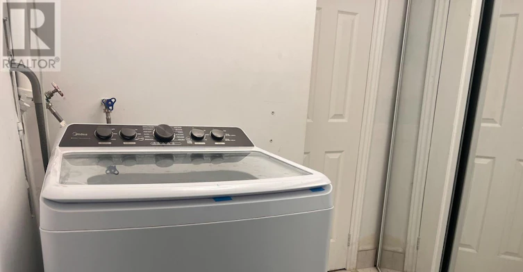 BASEMENT-3156 Mccarron Crescent, Mississauga, ON, L5N 3H5 - 6