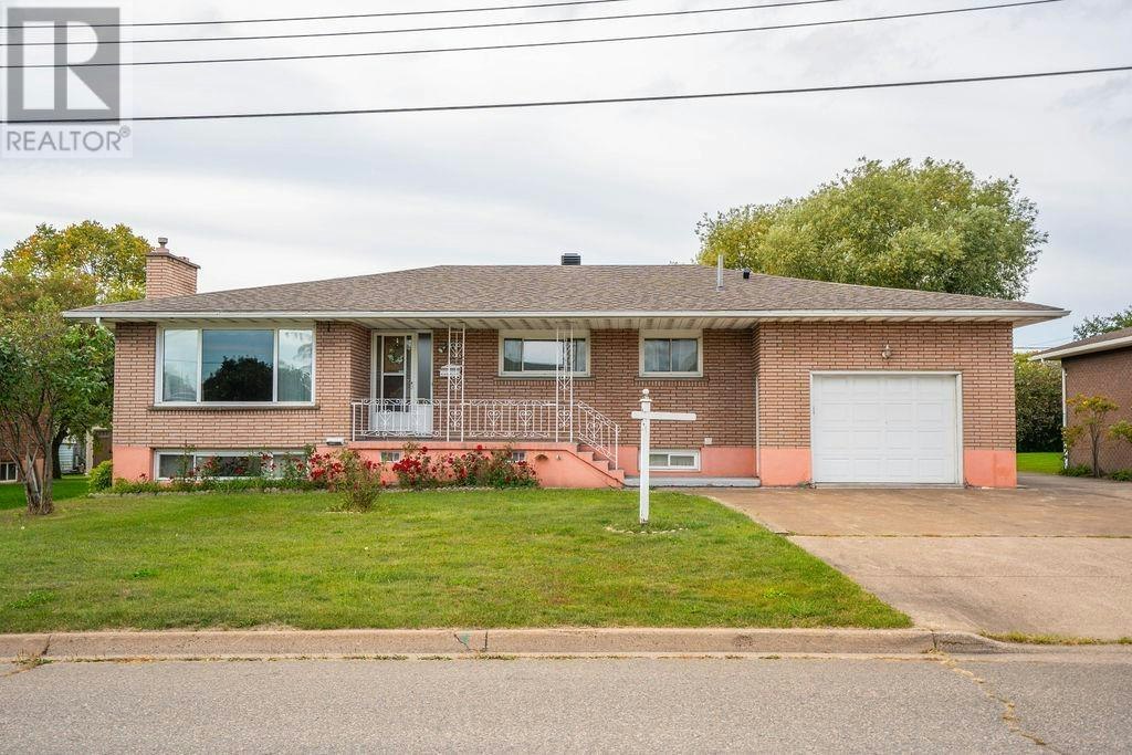 285 Spadina Avenue, Sault Ste. Marie, ON, P6C 5E1
