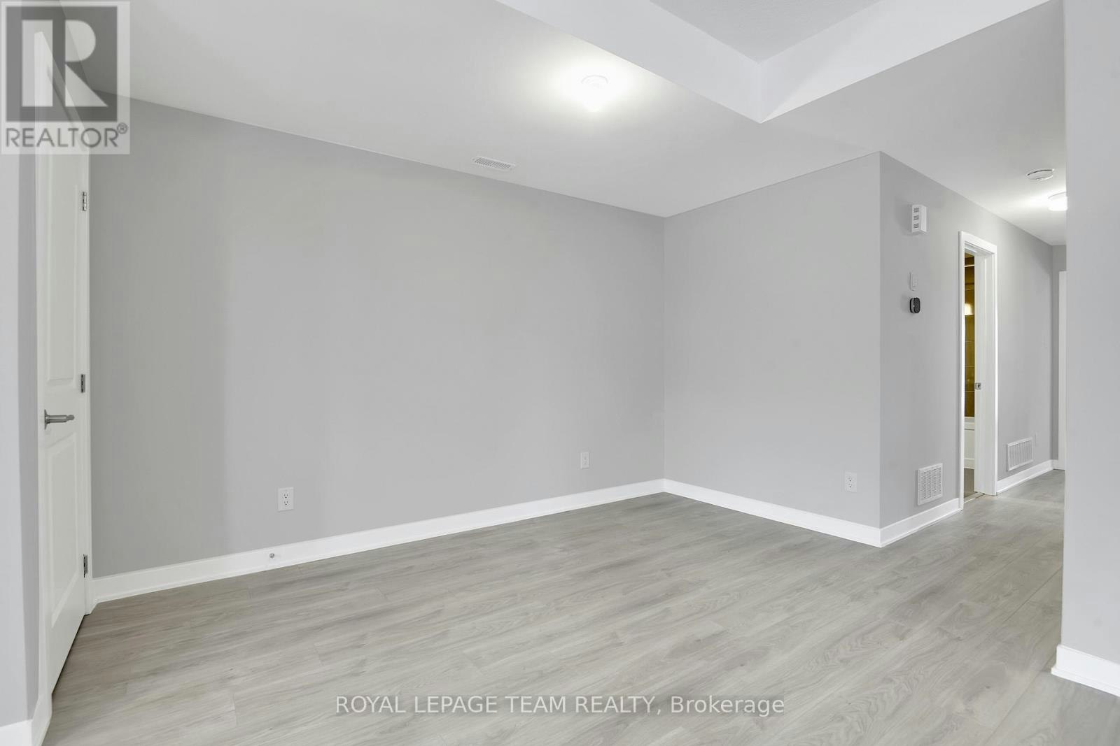 514 Lillian Freiman Private S, Ottawa, ON, K2J 7K7 - 9