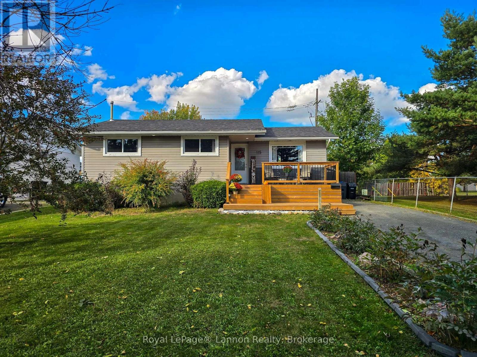 115 Newberry Crescent, Thunder Bay, ON, P7C 2E4