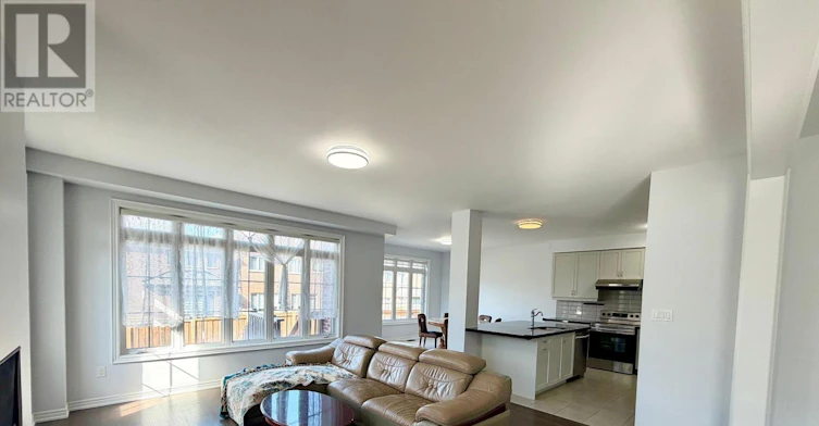 22 Duggan Street, Aurora, ON, L4G 0Y9 - 7