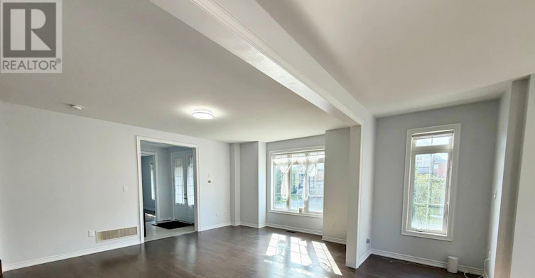 22 Duggan Street, Aurora, ON, L4G 0Y9 - 14
