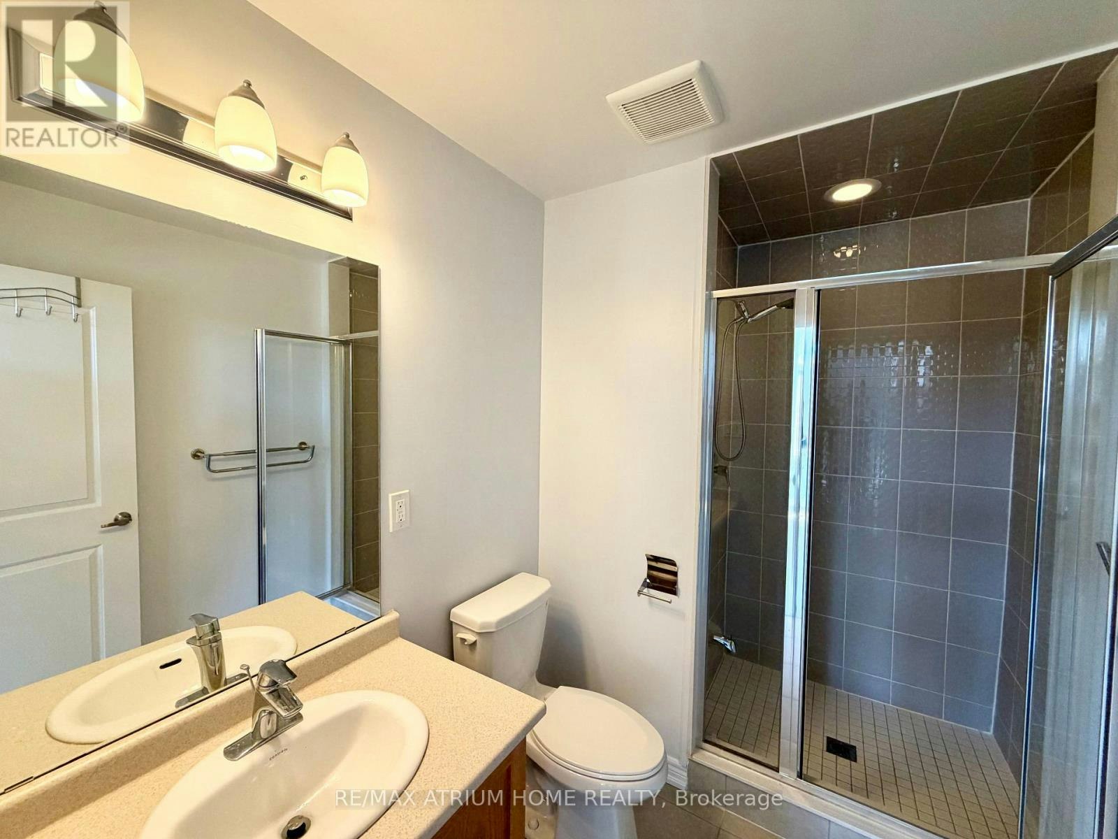 22 Duggan Street, Aurora, ON, L4G 0Y9 - 35