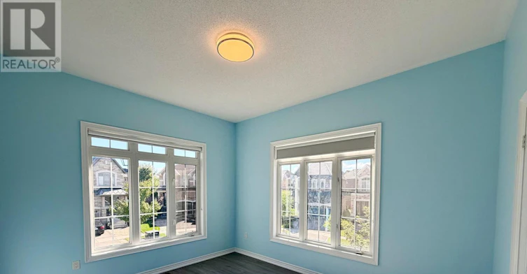 22 Duggan Street, Aurora, ON, L4G 0Y9 - 31