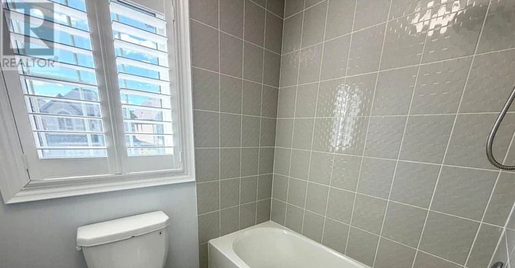 22 Duggan Street, Aurora, ON, L4G 0Y9 - 30