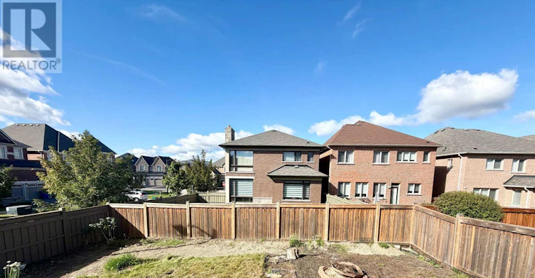 22 Duggan Street, Aurora, ON, L4G 0Y9 - 36