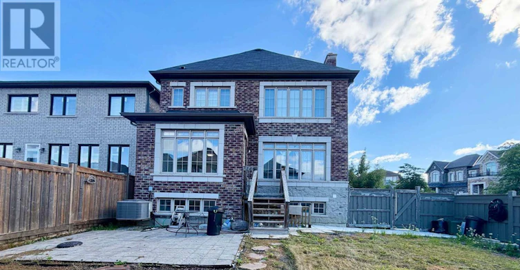 22 Duggan Street, Aurora, ON, L4G 0Y9 - 37