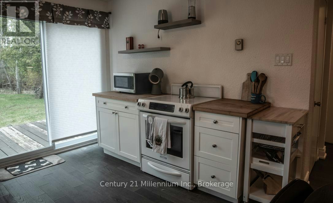 114 Chamonix Crescent, Blue Mountains, ON, L9Y 3Z2 - 7