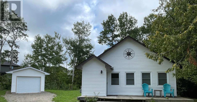 114 Chamonix Crescent, Blue Mountains, ON, L9Y 3Z2 - 2