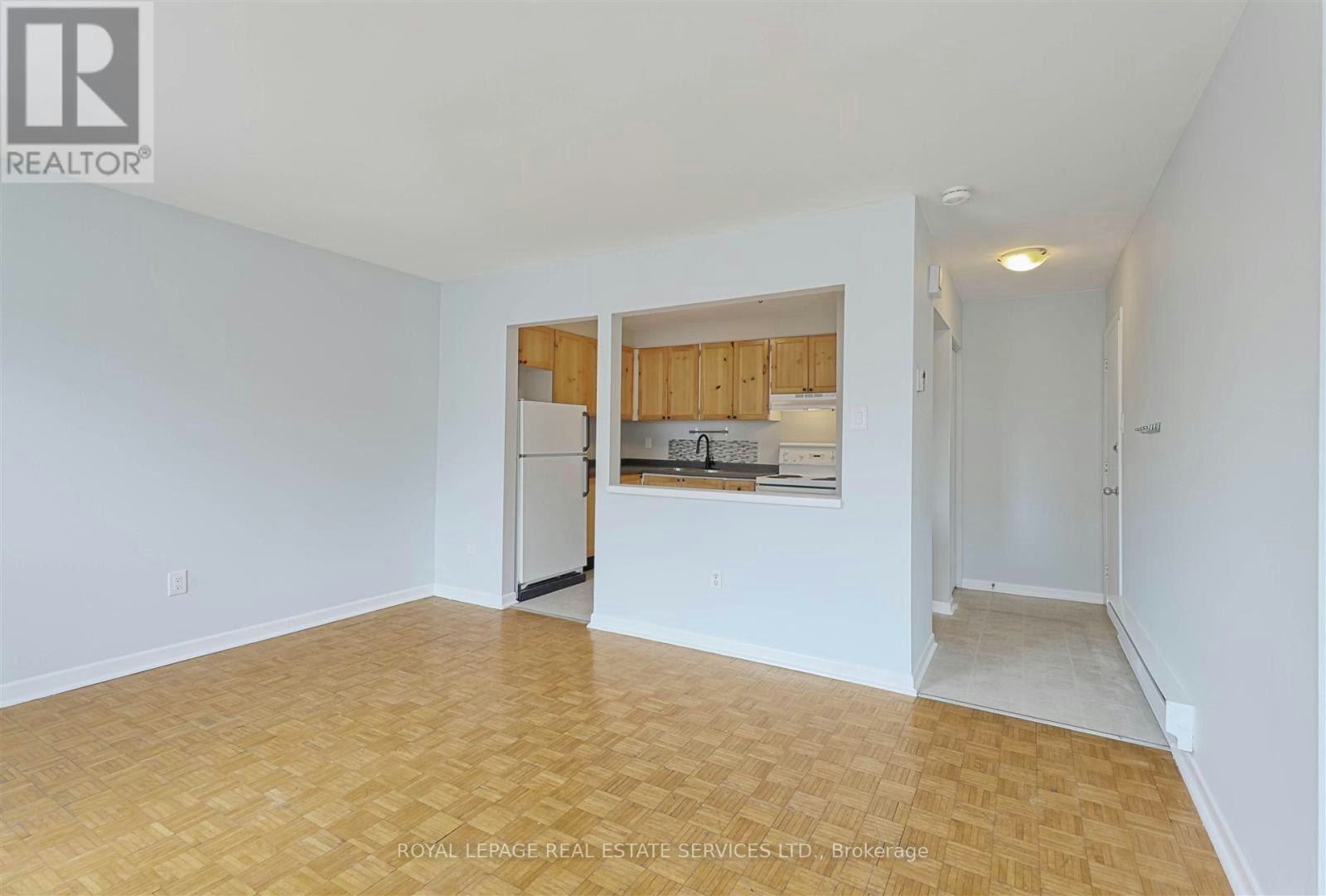 BACK-2875 Bloor Street W, Toronto, ON, M8X 1B3 - 2